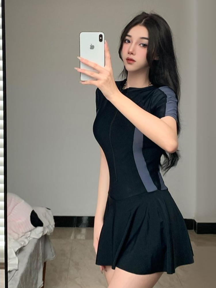 2026 New Women's Modest One Pi - Spa & Wellness Centre Lielupe 评论和价格